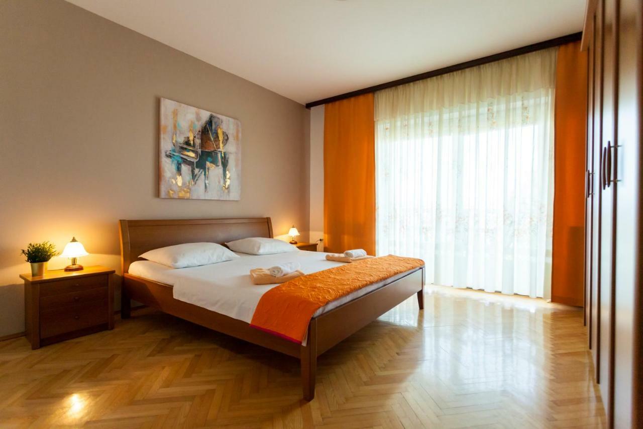 Apartment Meri Крк Екстер'єр фото